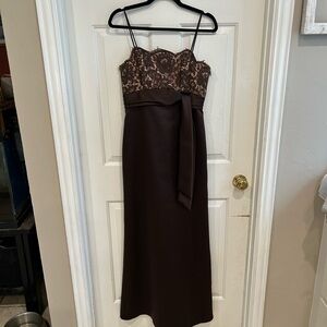 Vintage Elegant Brown Lace Bodice Evening Dress